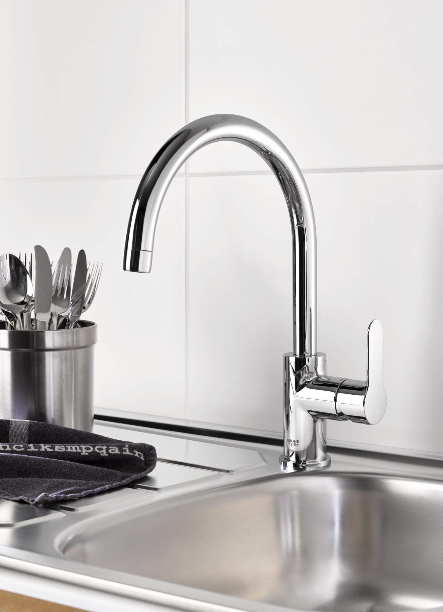 Хром смеситель для кухни grohe. 31367000 Grohe. Смеситель для кухни Grohe BAUEDGE 31367000. Смеситель Grohe start Edge. Смеситель для кухни Grohe start Edge 31369001.