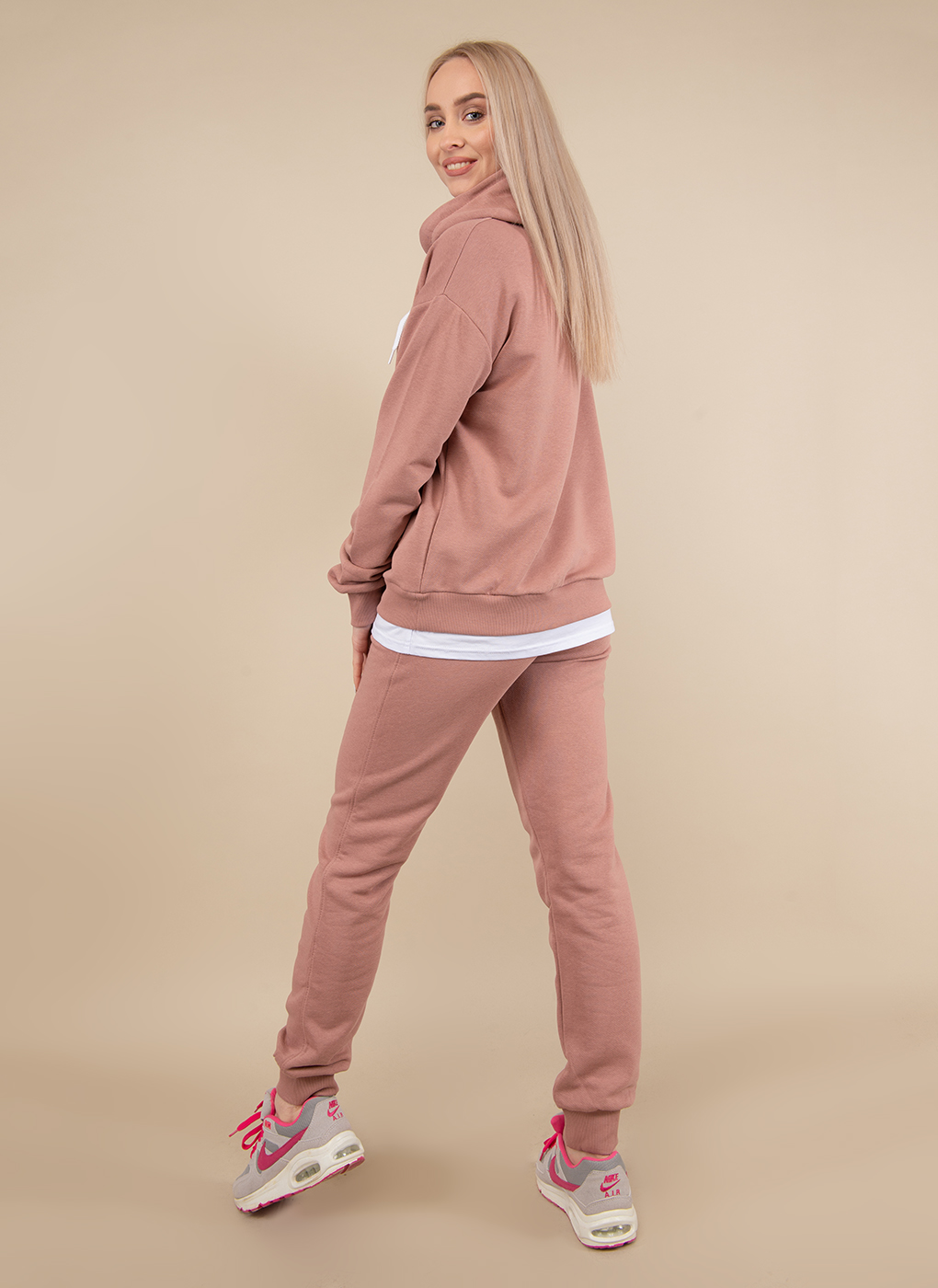 Спортивные брюки женские Каляев 50976 розовые 54-56 RU