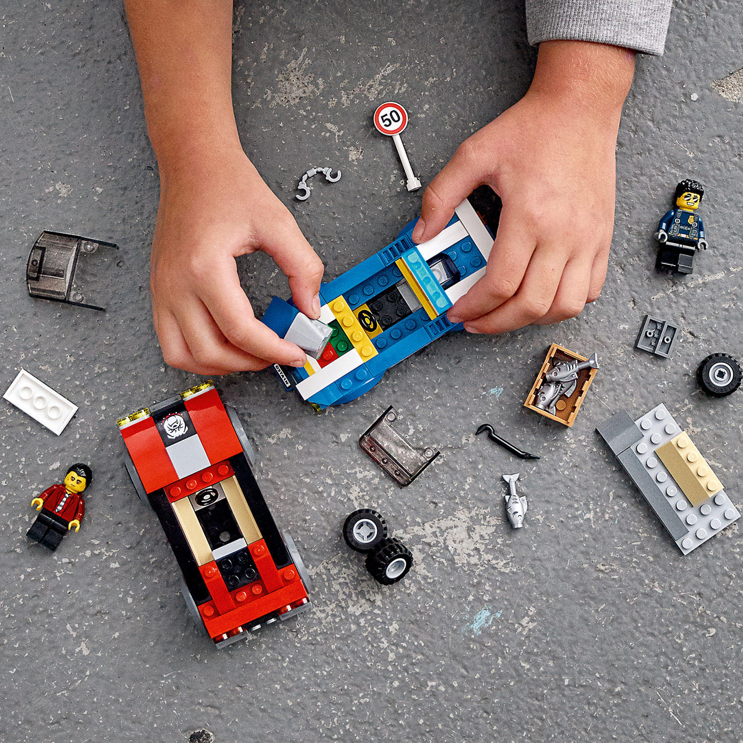 Конструктор LEGO City Police 60242 Арест на шоссе