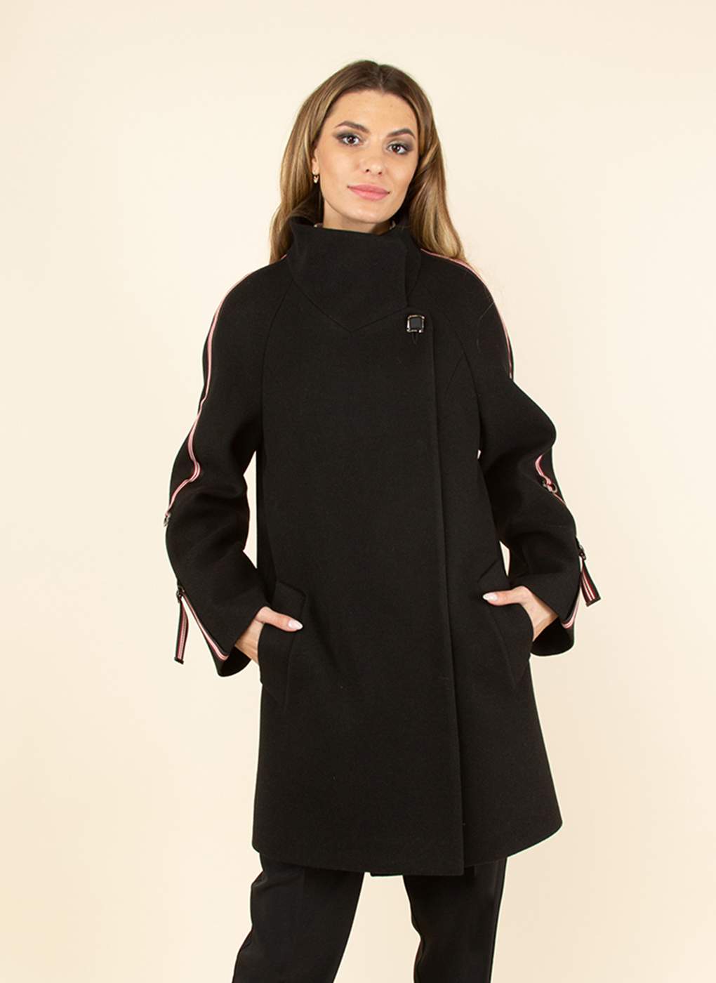 Пальто женское Каляев 52701 черное 46 RU