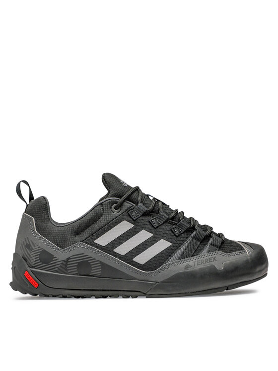 Swift store solo adidas