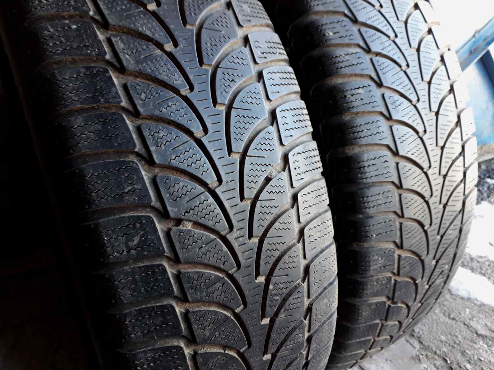 Шины bridgestone blizzak lm 80 evo. Bridgestone Blizzak LM-80 EVO. Bridgestone Blizzak LM 80. Bridgestone Blizzak LM-80 EVO 215/70 r16 100t. Bridgestone Blizzak lm001 EVO.