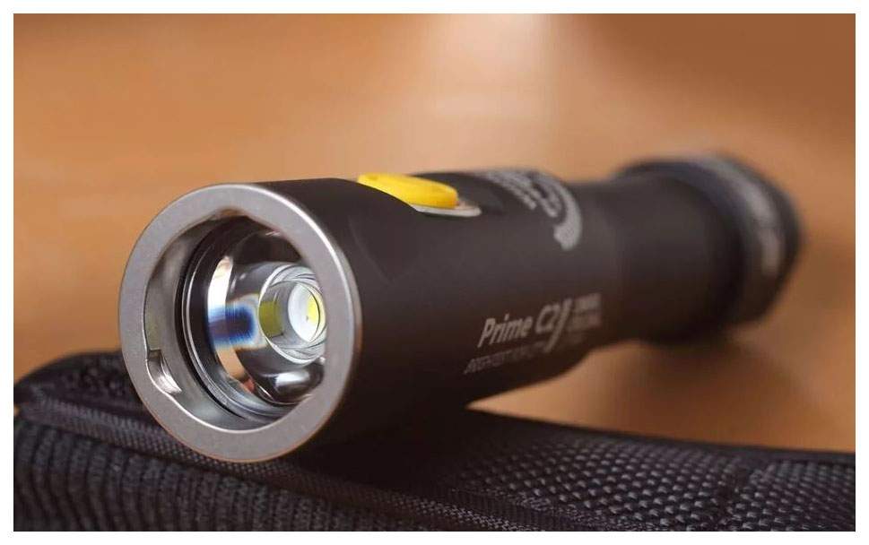 Armytek elf c2. Фонарь Армитек. Фонарь Армитек кемпинговый. Acebeam h30 Armytek c2 Pro Max.