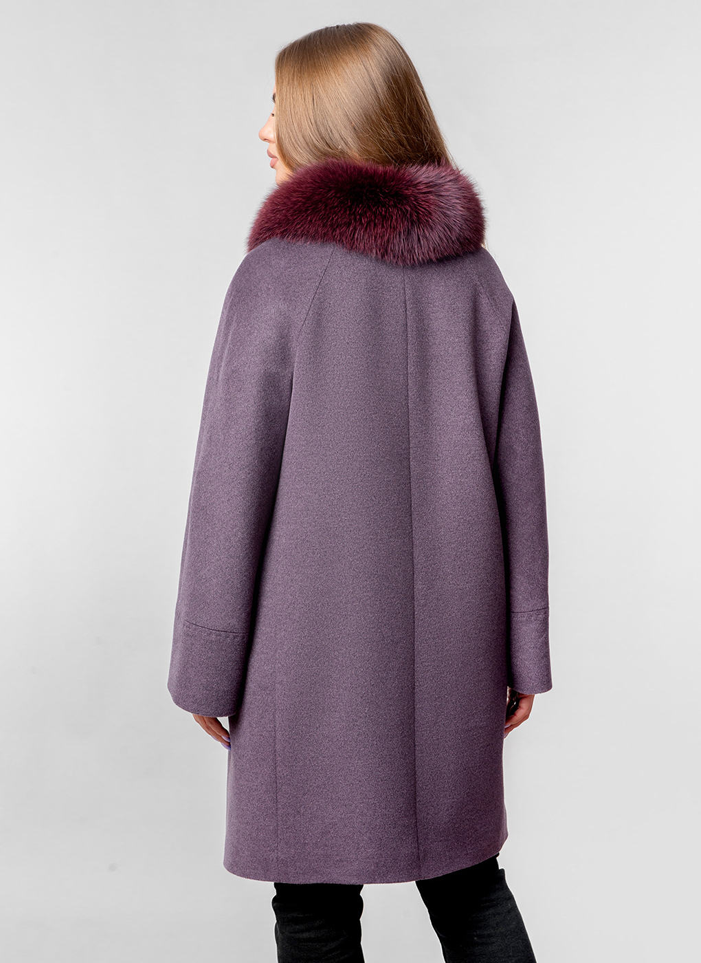 Пальто женское Каляев 57428 фиолетовое 54 RU