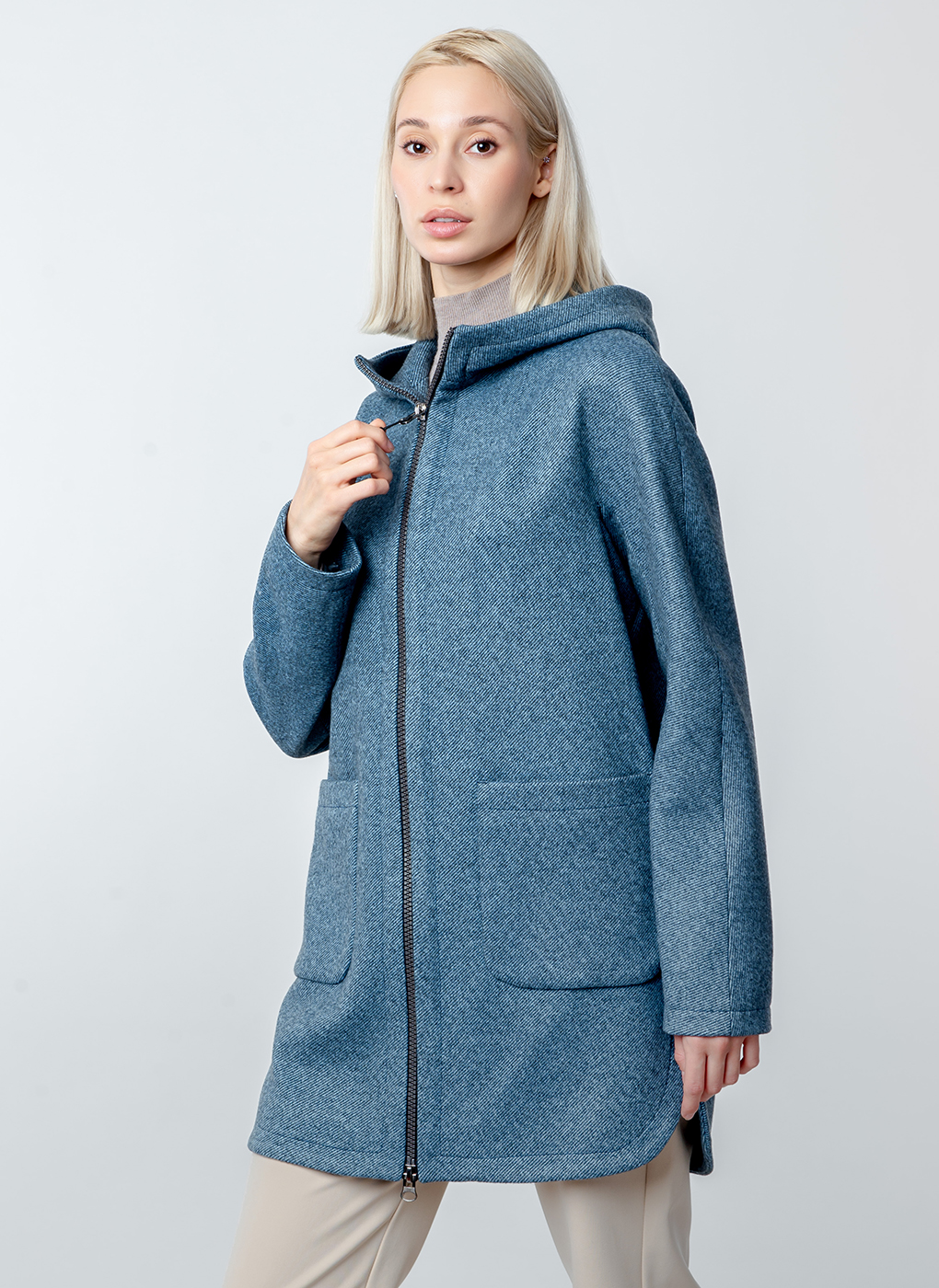 Пальто женское Каляев 52662 синее 42 RU