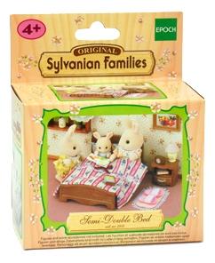 Sylvanian families большая кровать и тумбочка