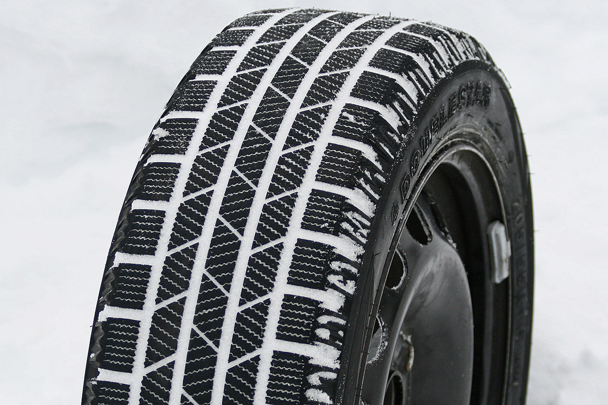 Шины зимние aplus отзывы. Doublestar ds01. Даблстар шины. Doublestar ds01 225/60r18 100t. Лендрайдер дублестар 215/65/16.