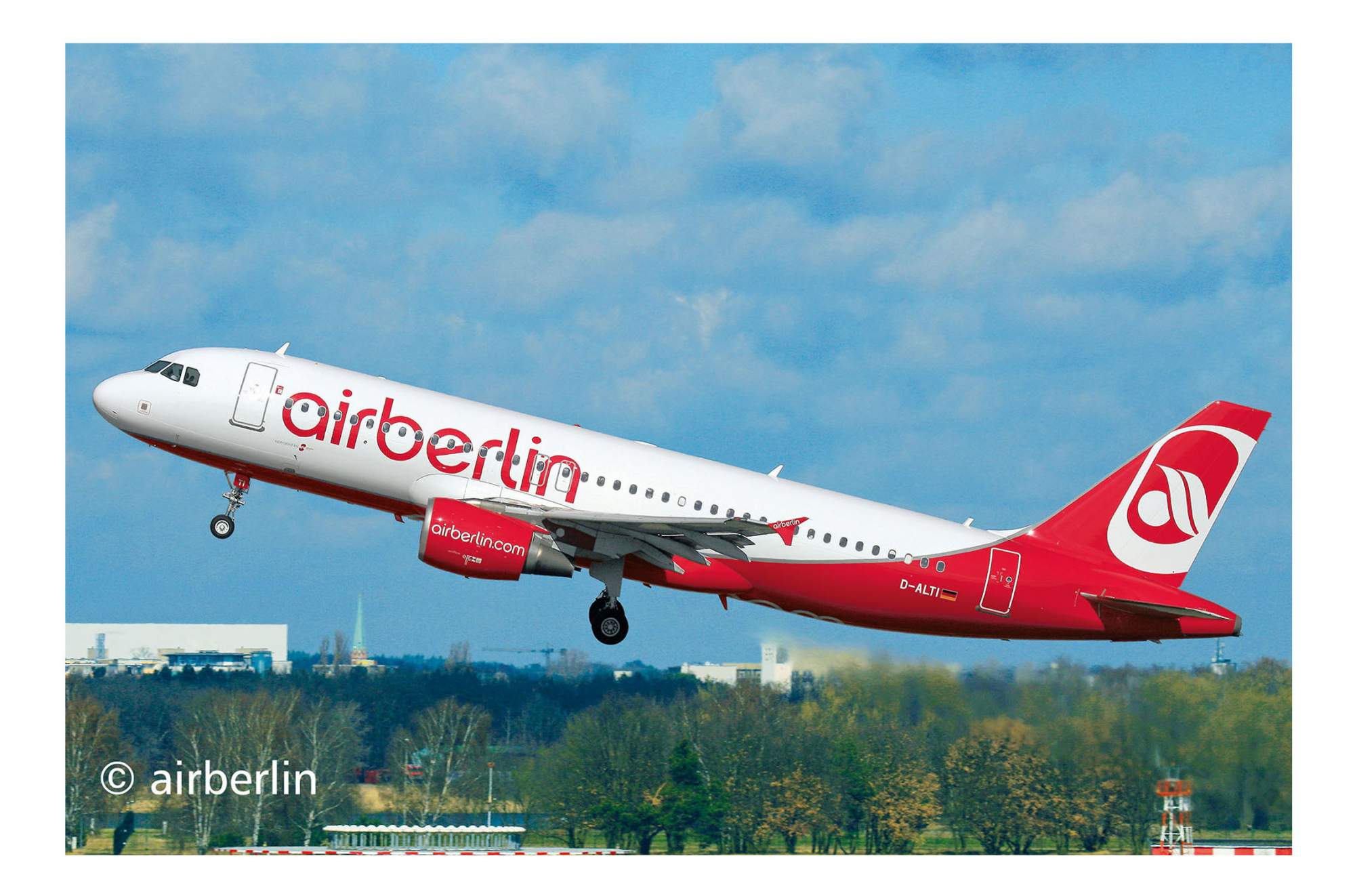 Самолет пассажирский airbus a320 airberlin – купить в Москве, цены в  интернет-магазинах на Мегамаркет