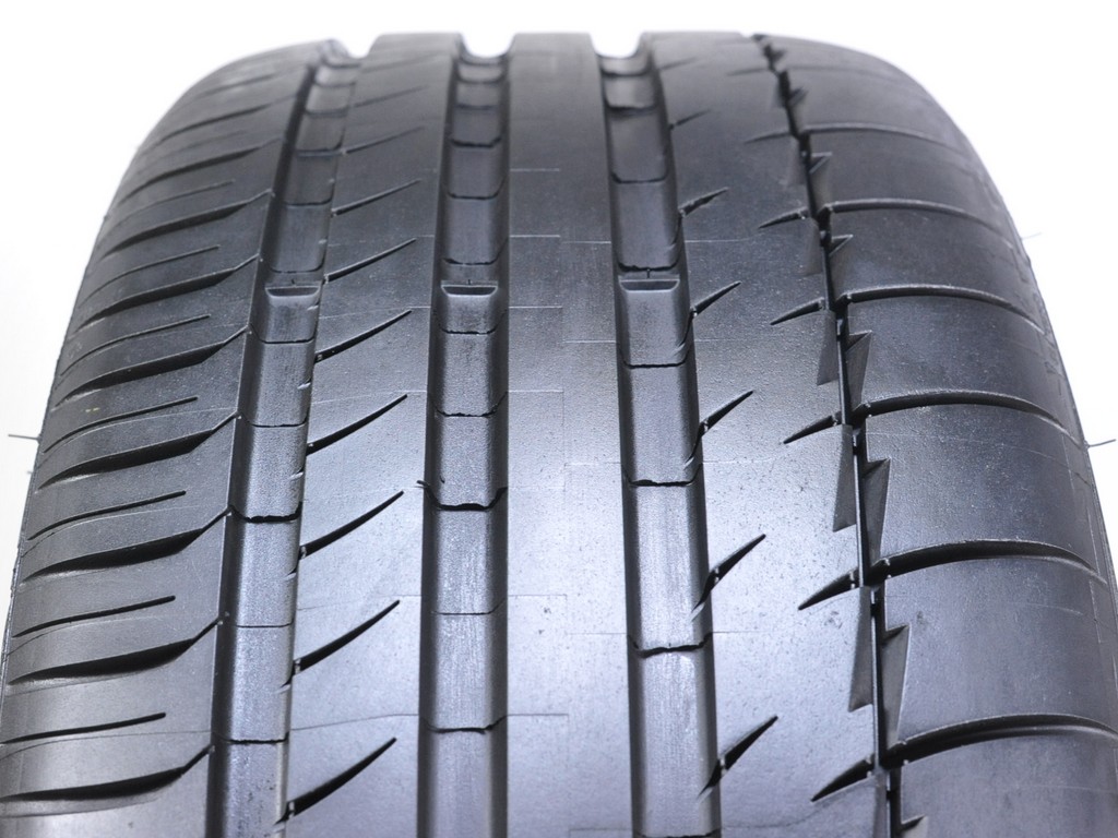 Характеристики шины michelin pilot sport 4