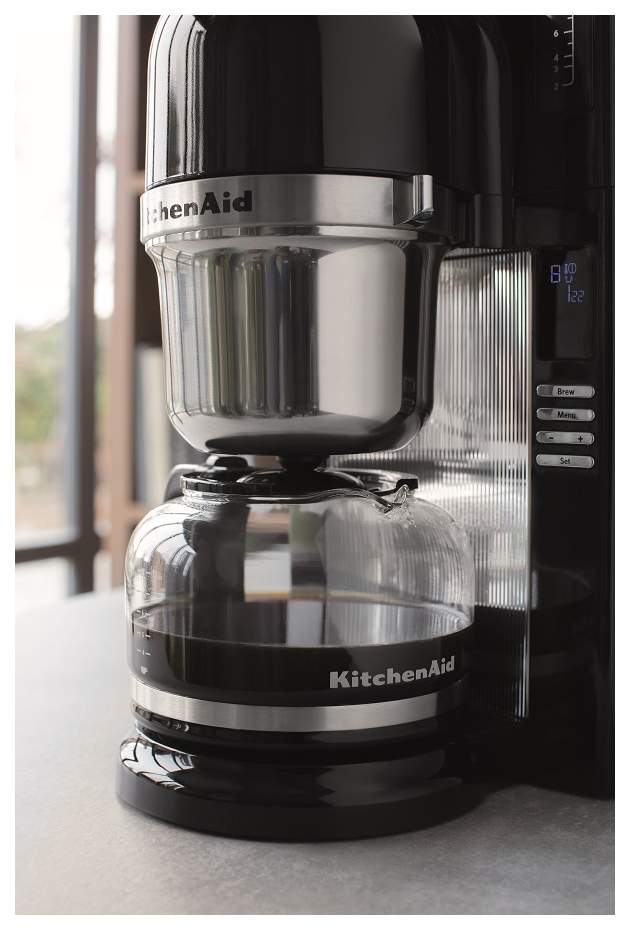 Кофемашина китчен. Кофеварка kitchenaid 5kcm0802. Капельная кофеварка kitchenaid 5kcm0802eer красный. Kitchenaid сифонная кофеварка. Kitchenaid кофемашина капельная.