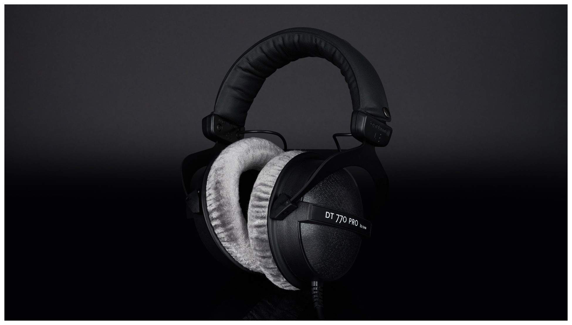 Наушники dt 770 pro. Beyerdynamic DT 770 Pro 80 ohm. Наушники Beyerdynamic dt770 Pro 80. Beyerdynamic DT 770. Наушники Beyerdynamic DT 770 Pro.