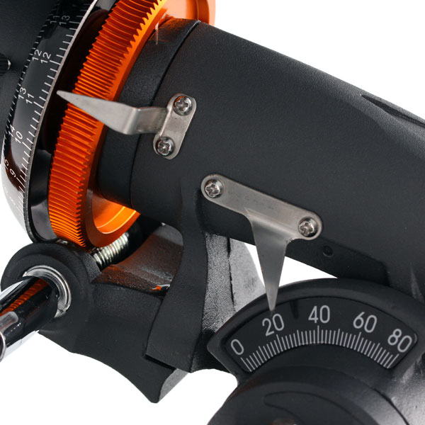 Телескоп celestron libra 805. Телескоп Селестрон 130. ASTROMASTER 130/650 разбора. Celestron ASTROMASTER 130 куда смотреть. Как установить Искатель на астромастер 130.