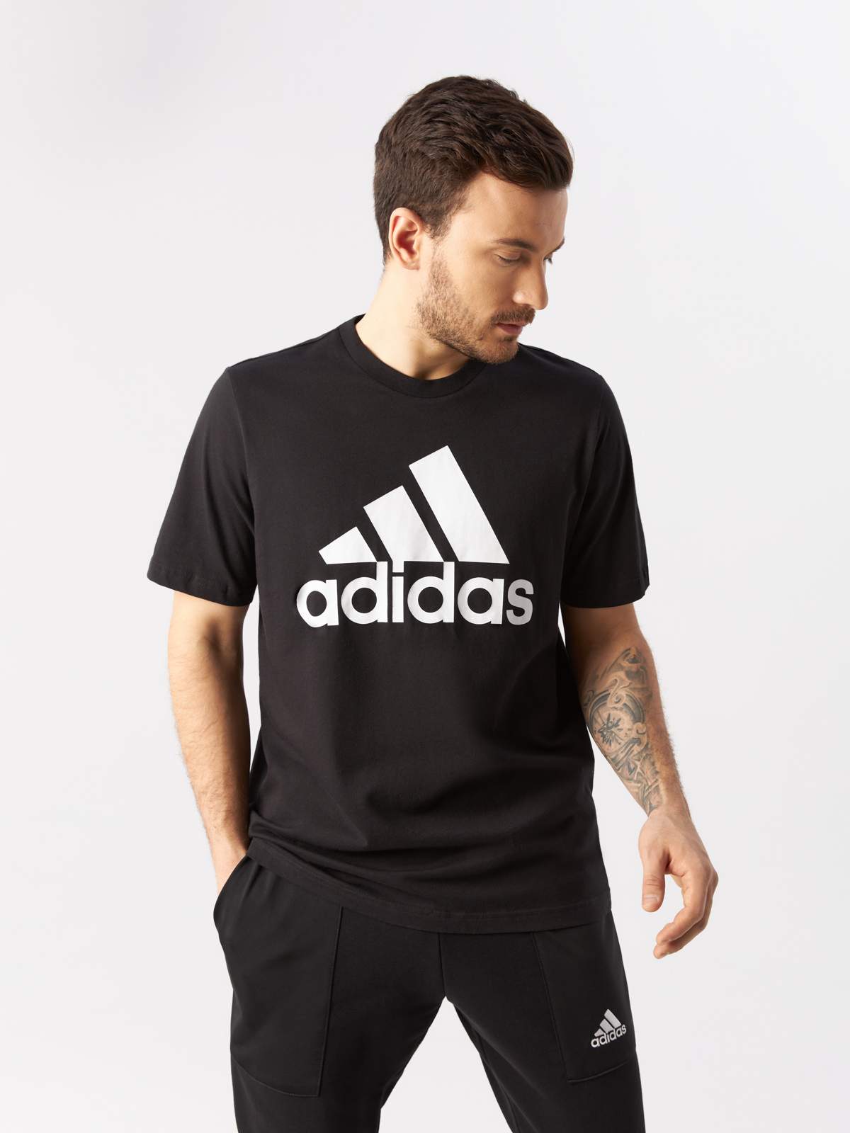 Футболка мужская Adidas GK9120 черная XS - купить в Москве, цены на Мегамаркет | 100056491105