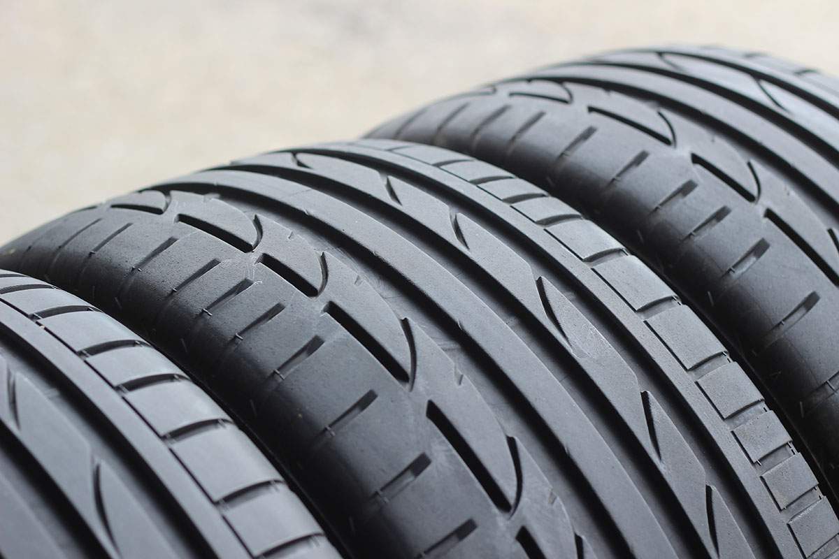 Bridgestone s001 r18. Bridgestone s001. Bridgestone s001 r18. Комплект шин бриджстоун. Bridgestone s001 r18.