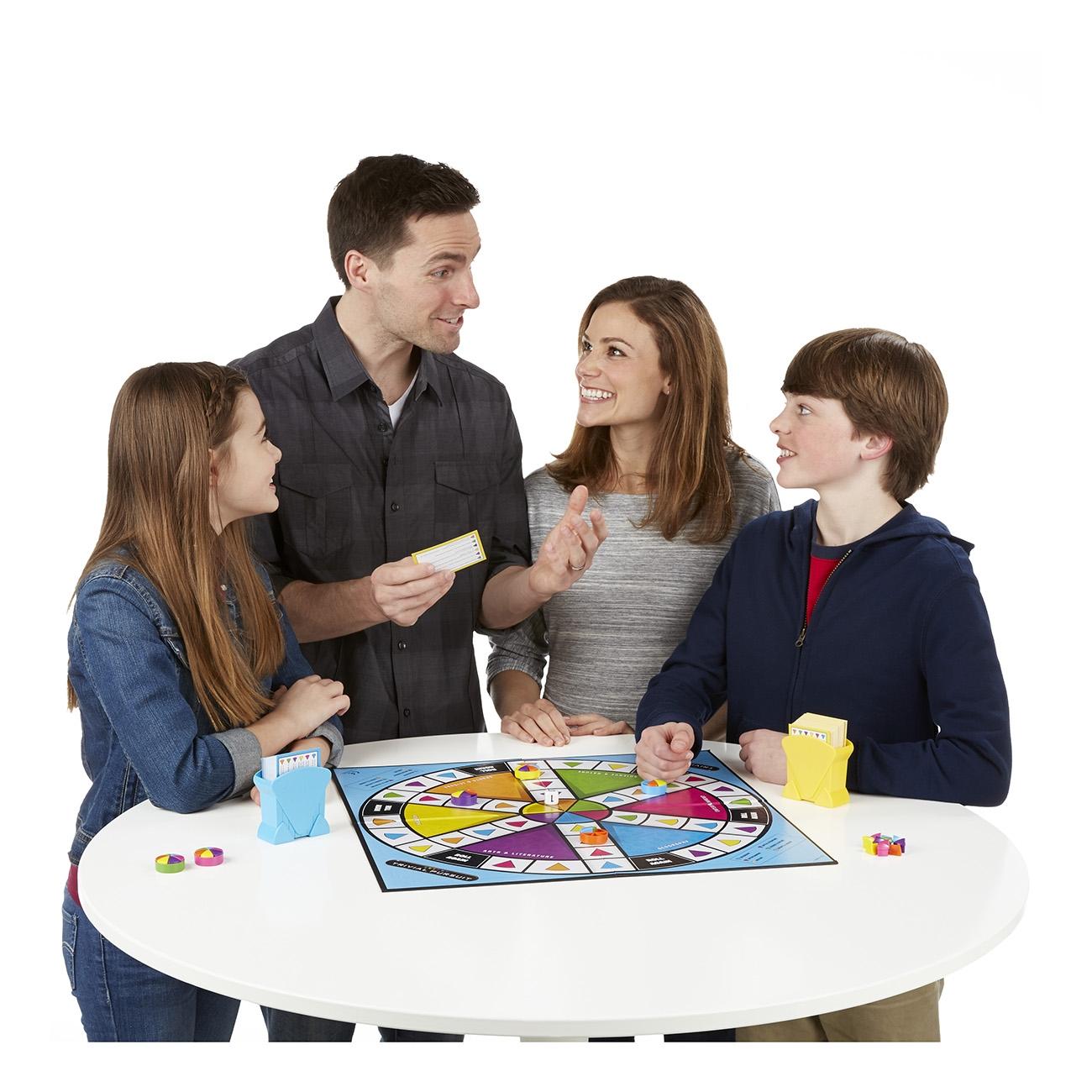 Семейная игра Hasbro Тривиал персьюит, 73013