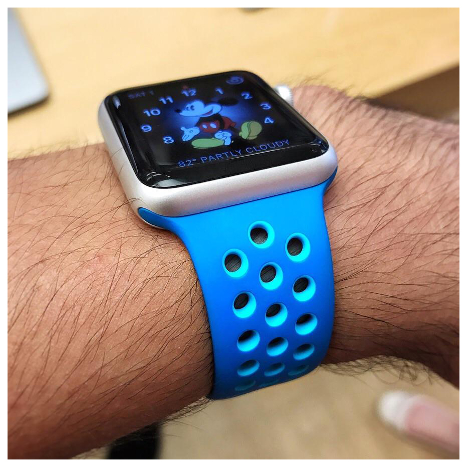 Blue sport band. Синие Эппл вотч 7. Эпл вотч голубой. Apple watch 6 44mm Blue. Часы эпл вотч голубые.