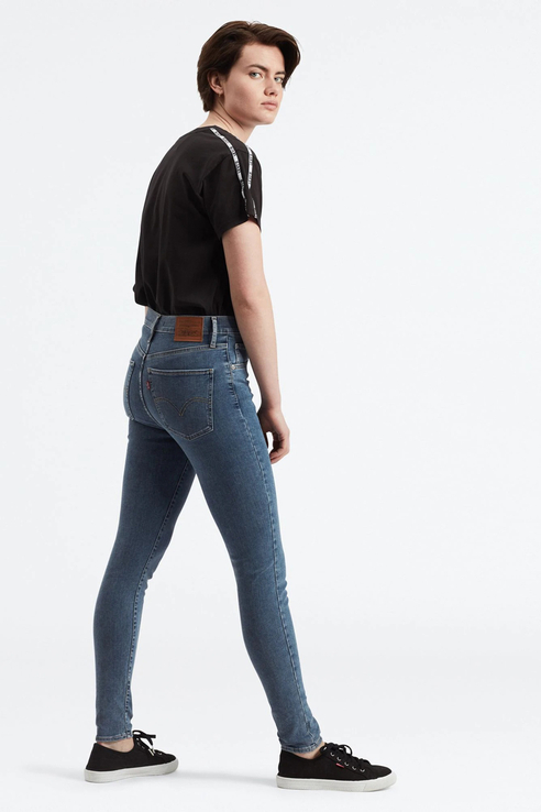 Джинсы женские Levi's 2279100890 голубые 28/32 USA