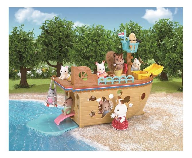 Купить игровой набор sylvanian families детская площадка: сокровища морей,  цены на Мегамаркет