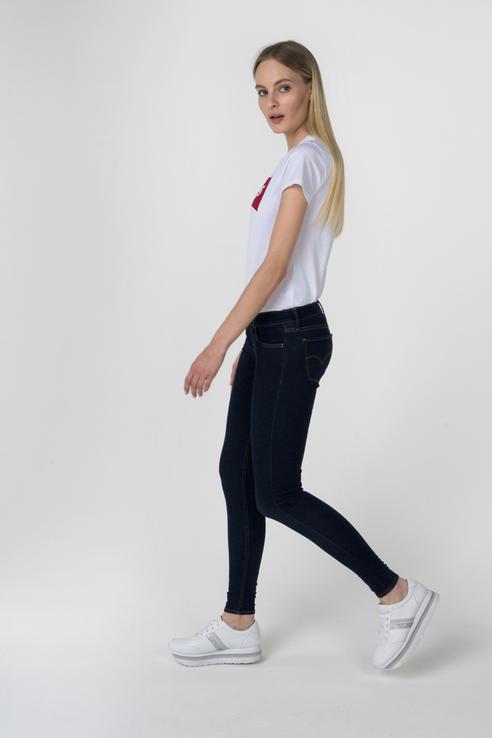 Джинсы женские Levi's 1778000140 синие 24/30 USA