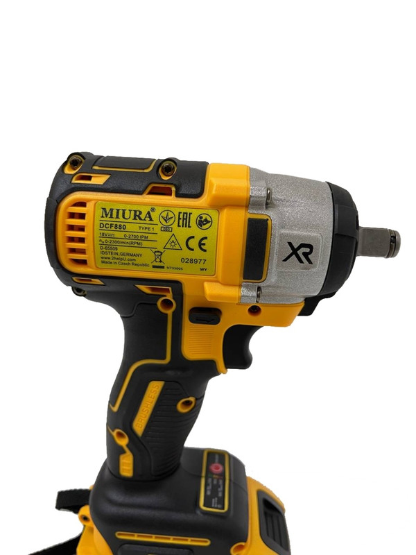 880 18. Мощный гайковерт dewalt. Dewalt 18v xr. Dewalt dcf880. Гайковерт миура.
