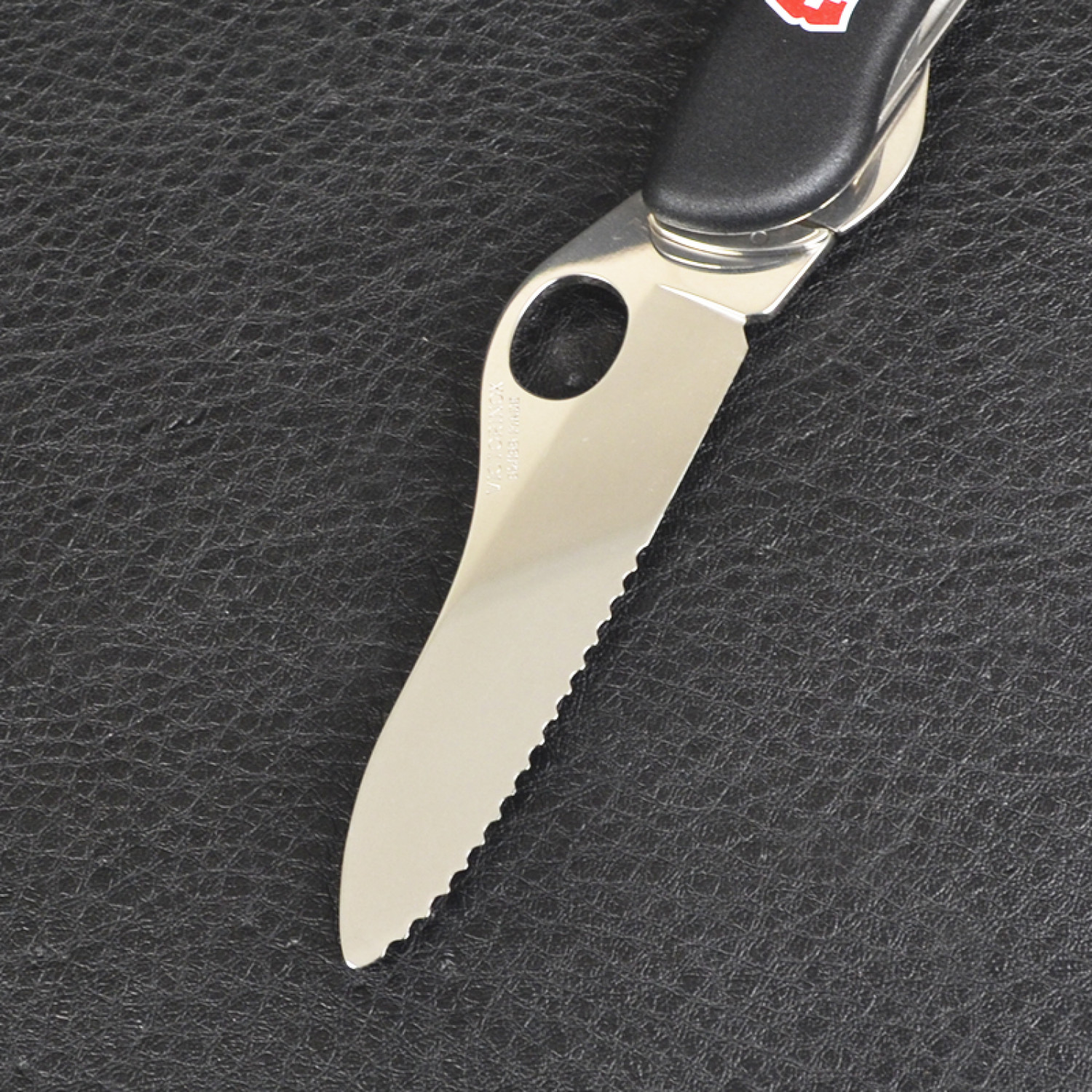 Victorinox sentinel one hand. Victorinox sentinel one hand. Victorinox nomad one hand. 8351. 8416.