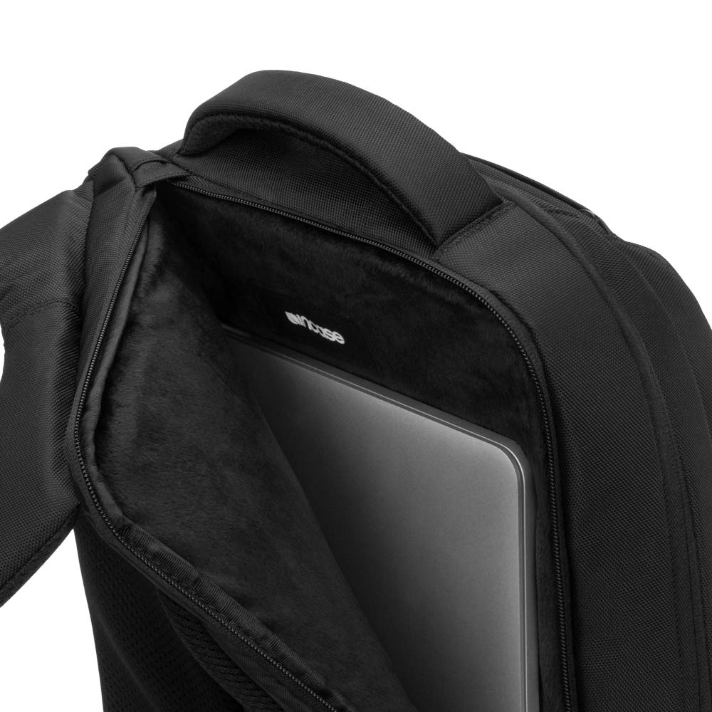 Incase icon slim outlet pack backpack