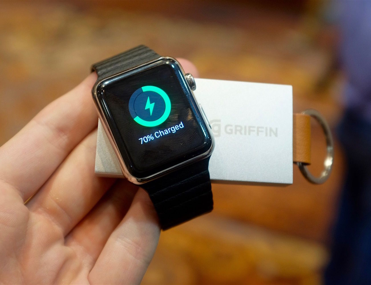 Griffin travel power bank for apple watch sale