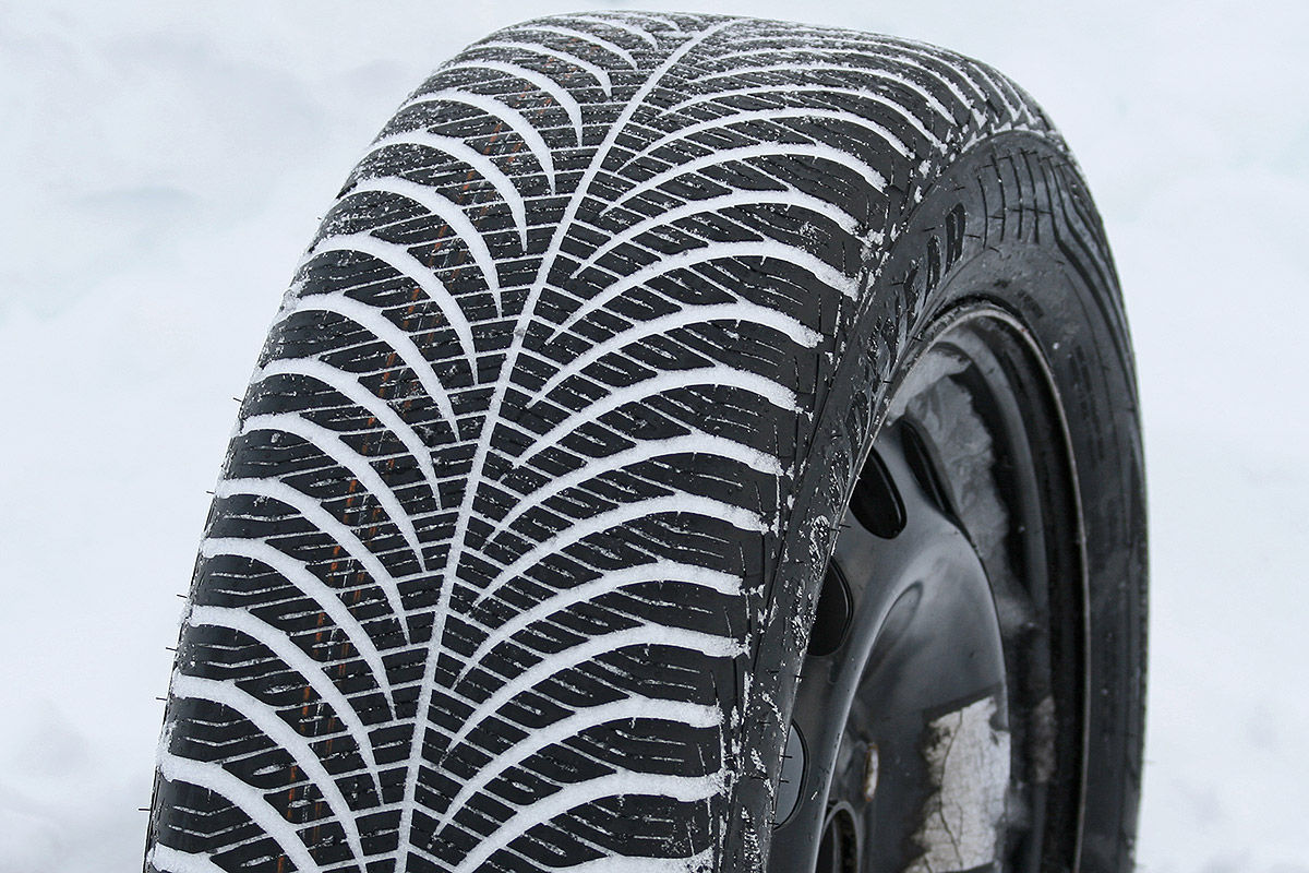 Goodyear vector 4seasons gen