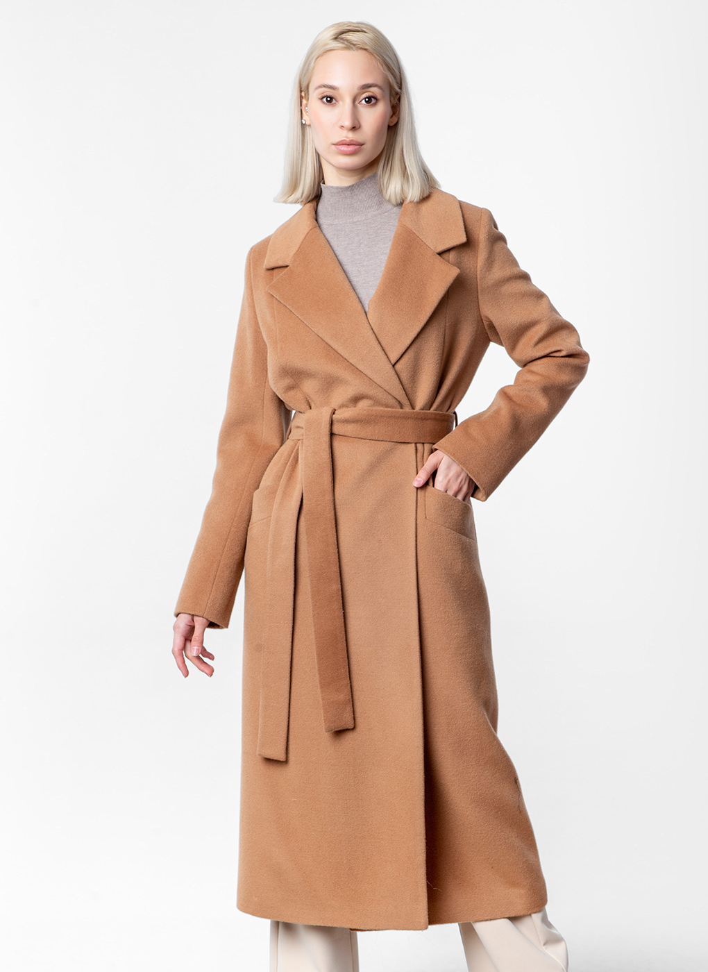 Пальто женское Каляев 59831 коричневое 42 RU