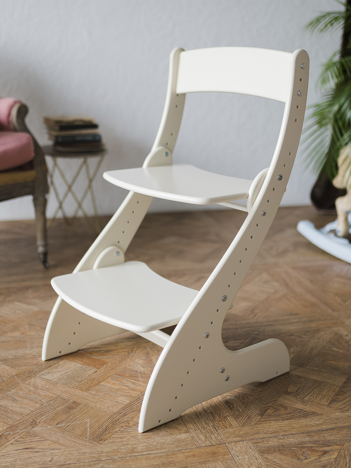 Rubbermaid стул детский sturdy chair с ножками красный