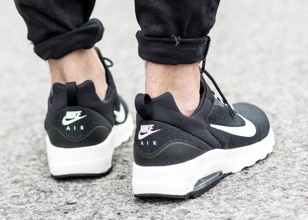 nike motion racer