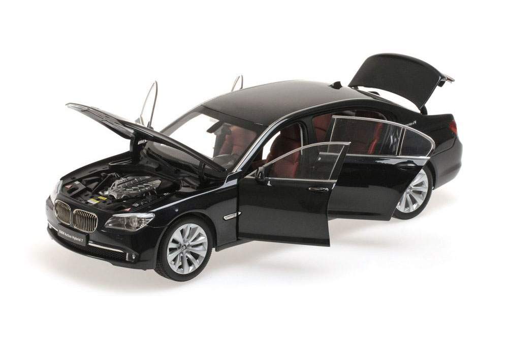 Коллекционные машины. Kyosho 1/18. BMW 7 1:18. BMW 7 1:18 Kyosho. BMW 1:18.