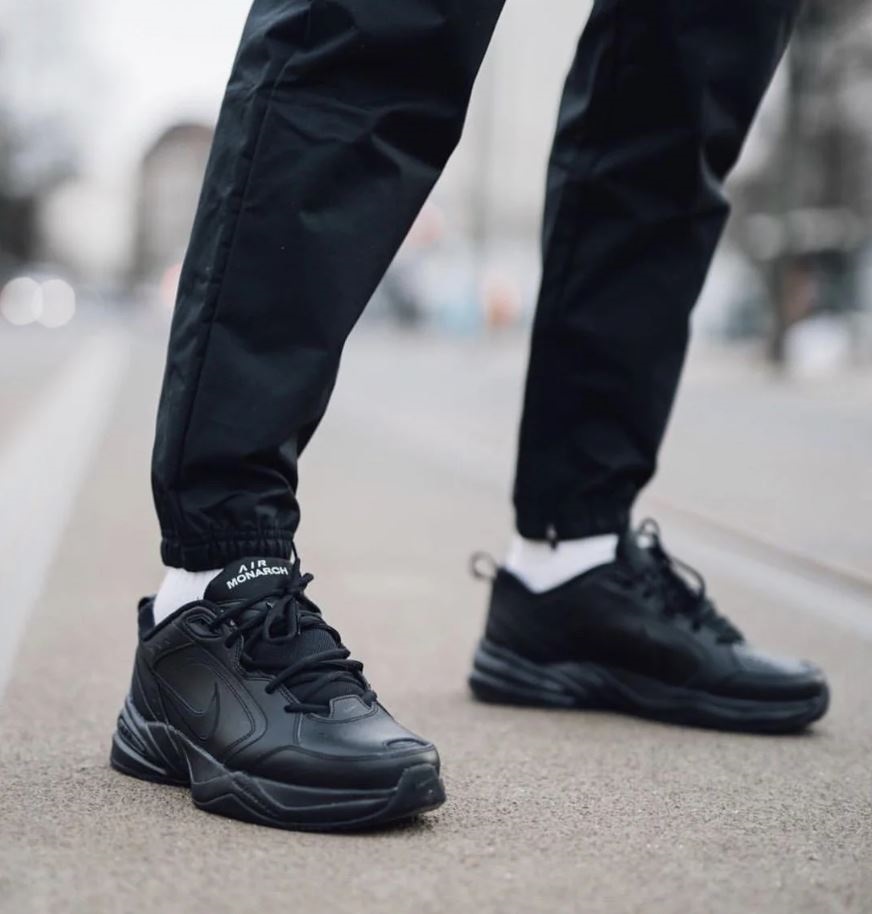 Nike Air Monarch 4 Black