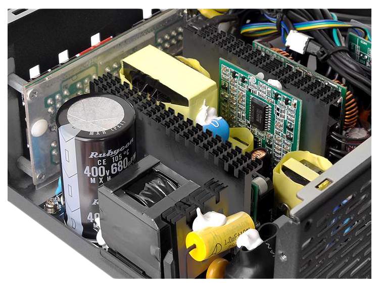 Блок питания Thermaltake PS-TPG-0750FPCGEU-R 750W, купить в Москве ...