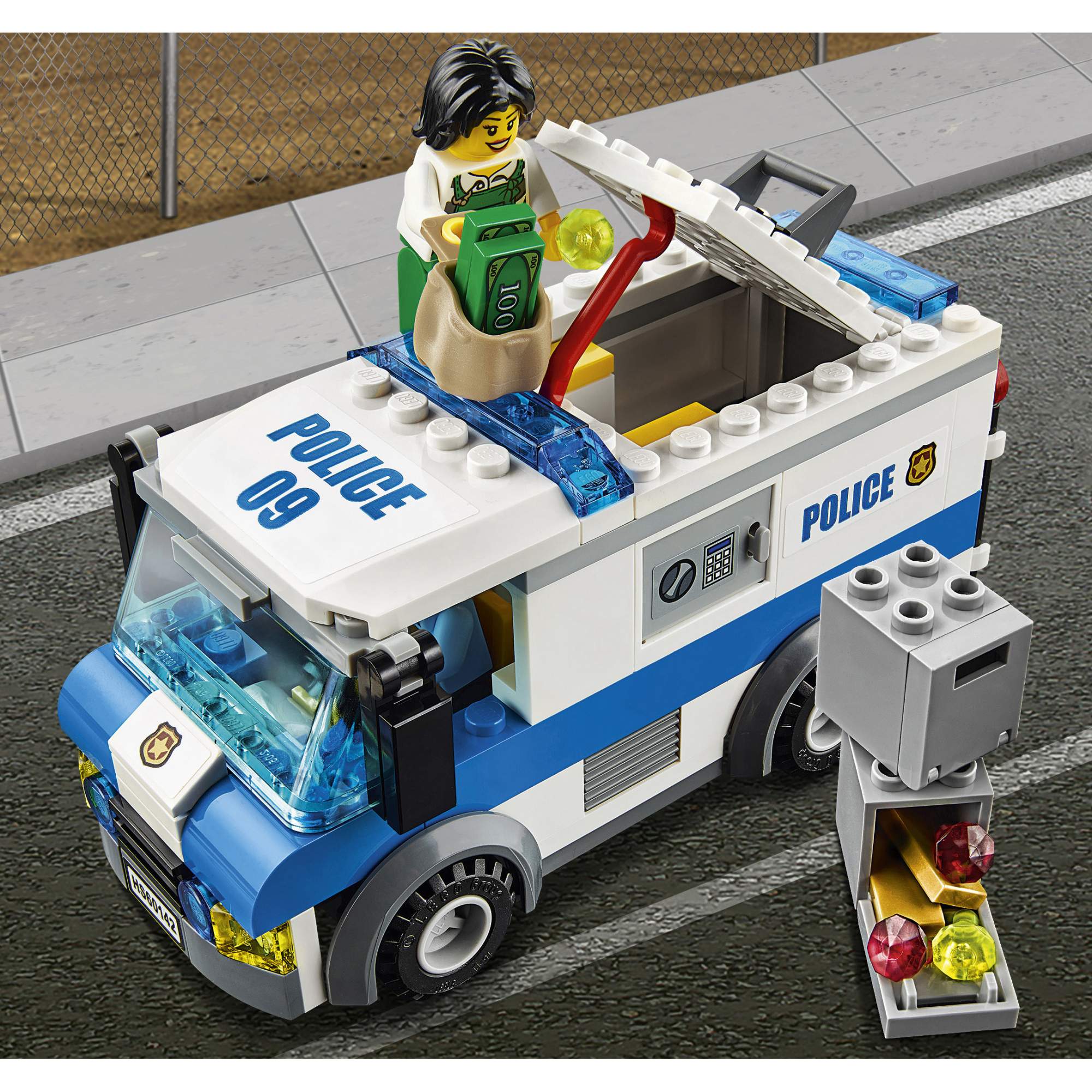 Конструктор LEGO City Police Инкассаторская машина (60142) – купить в  Москве, цены в интернет-магазинах на Мегамаркет