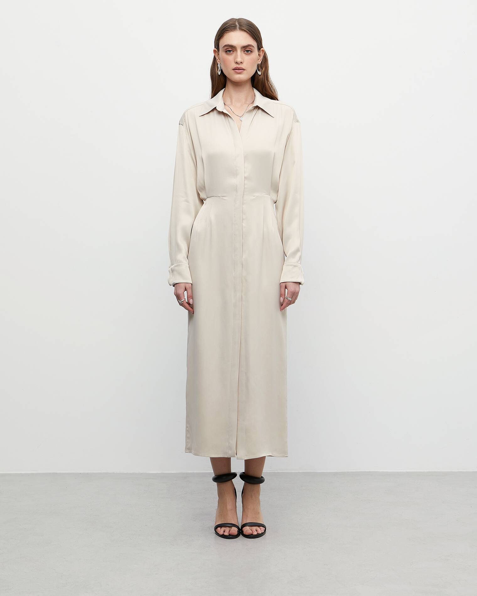 Платье женское I Am Studio 43-180-515-280 белое L - купить в Москве, цены на Мегамаркет | 100052154900