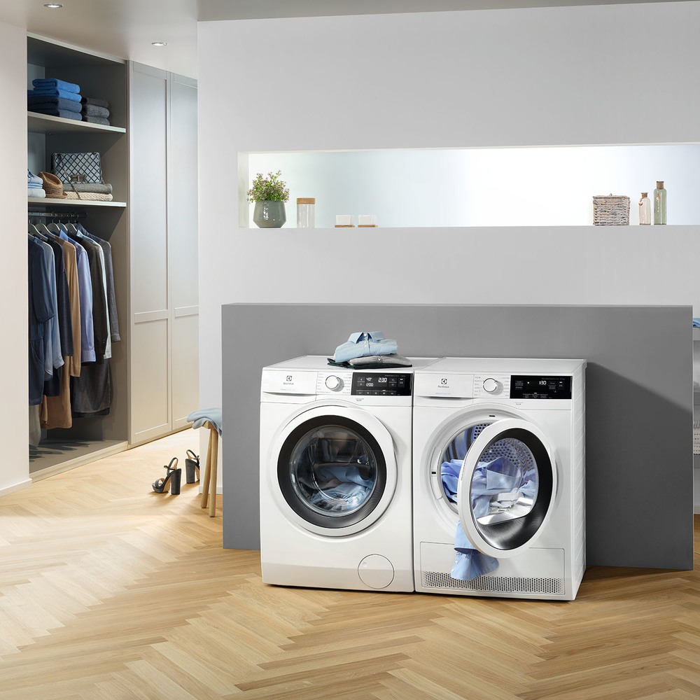 Сушильная машина Electrolux EW8HR358S PerfectCare, купить в Москве, цены в  интернет-магазинах на Мегамаркет