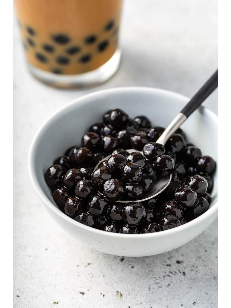 Саго из тапиоки. Тапиока крупа. Тапиока сухая. Шарики тапиоки вред. Шарики тапиоки вред.