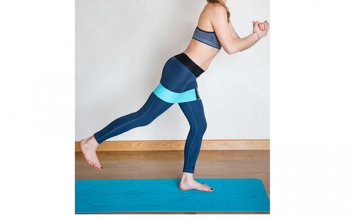 Walmart hip resistance band. Hip thrust with bands. Hip band. Hip band. Band hip thrust.
