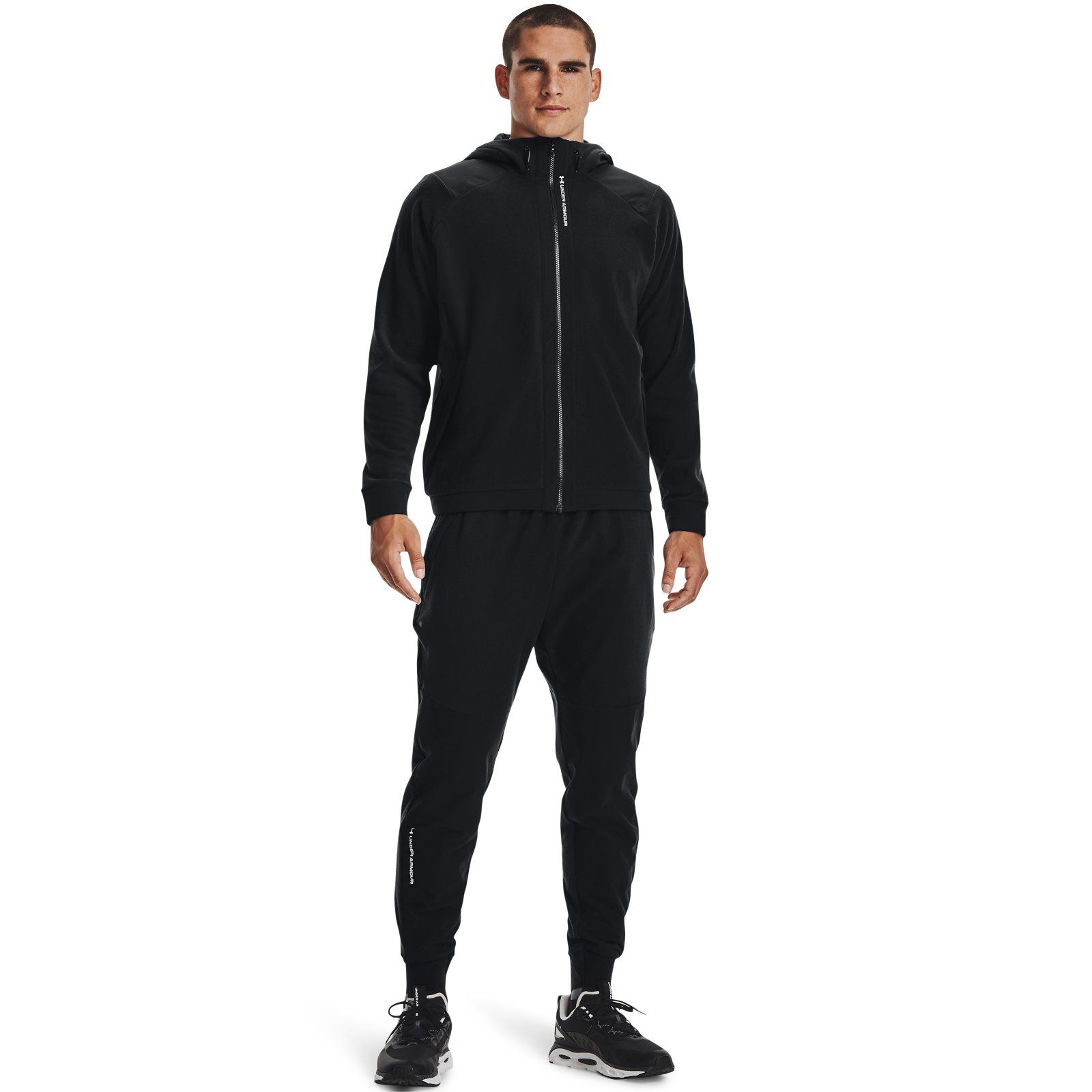 Толстовка мужская Under Armour 1366178-001 черная MD