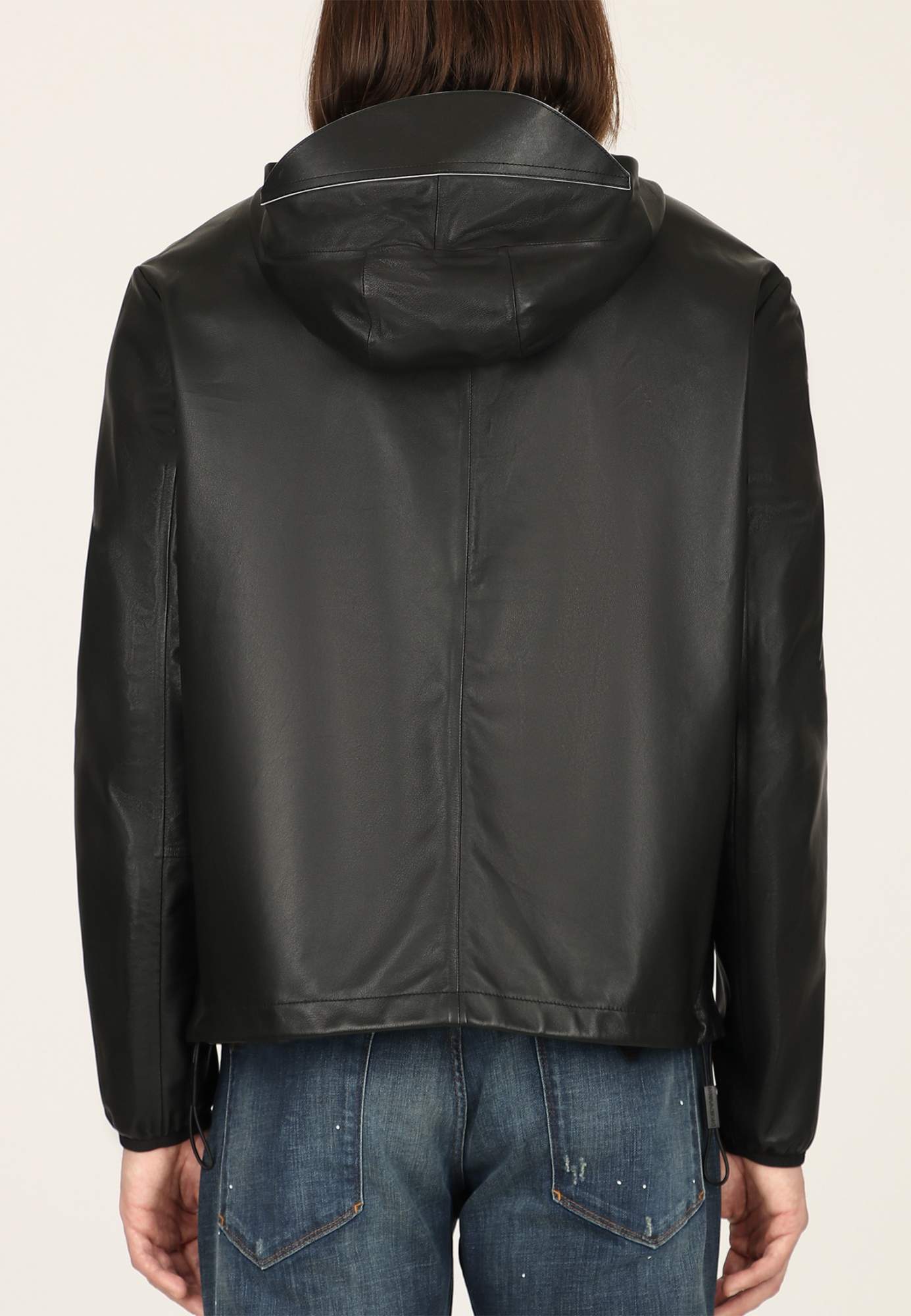 Кожаная куртка мужская Emporio Armani 126861 черная 52 IT
