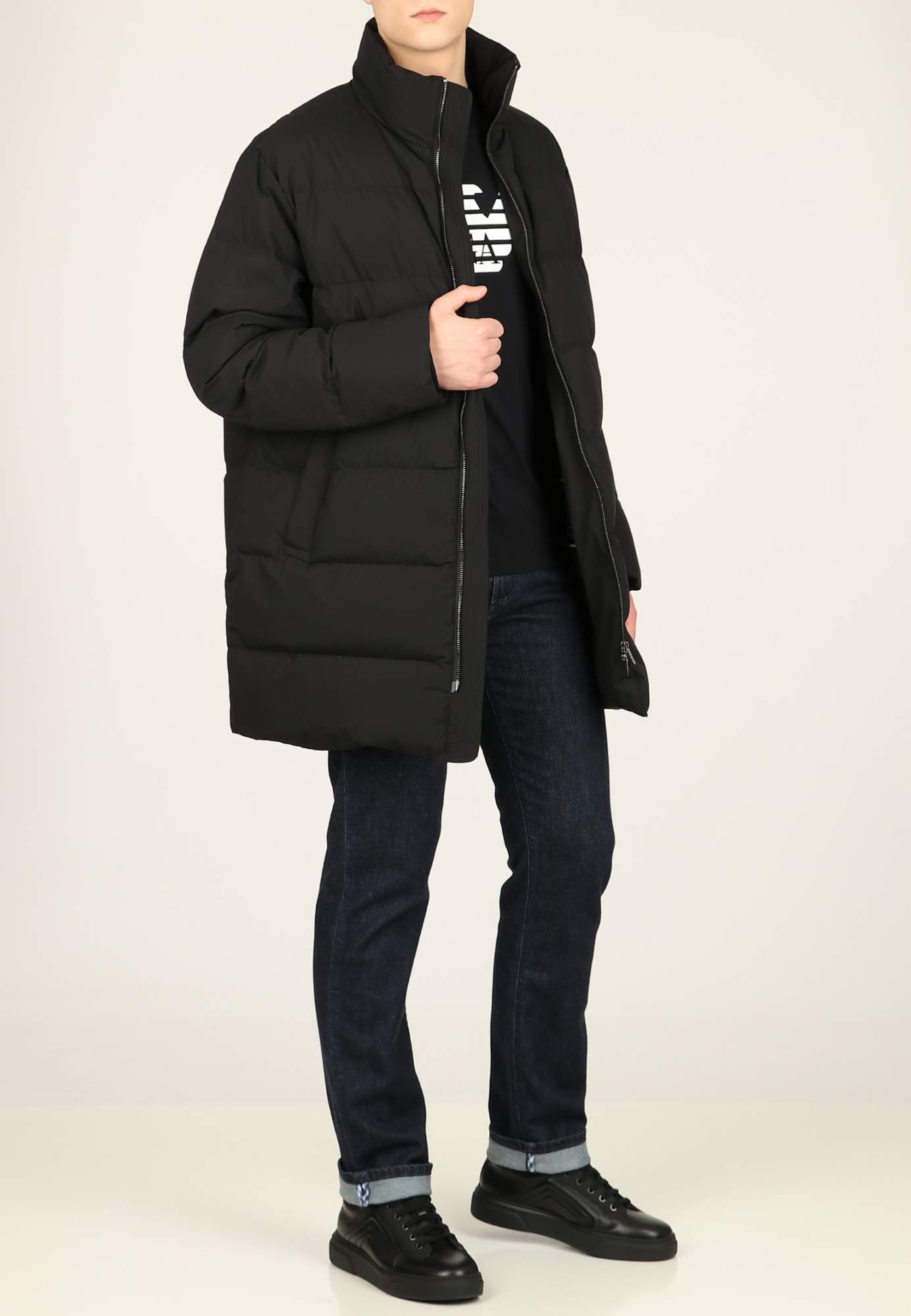 Зимняя куртка мужская Emporio Armani 134364 черная 58 EU