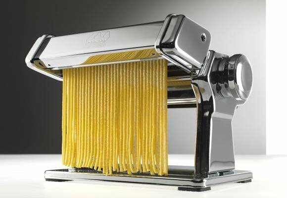 Насадка на лапшерезку-тестораскатку Marcato Atlas 150 Spaghetti Chitarra 2 mm