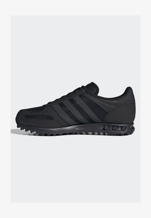 Adidas la best sale trainer womens