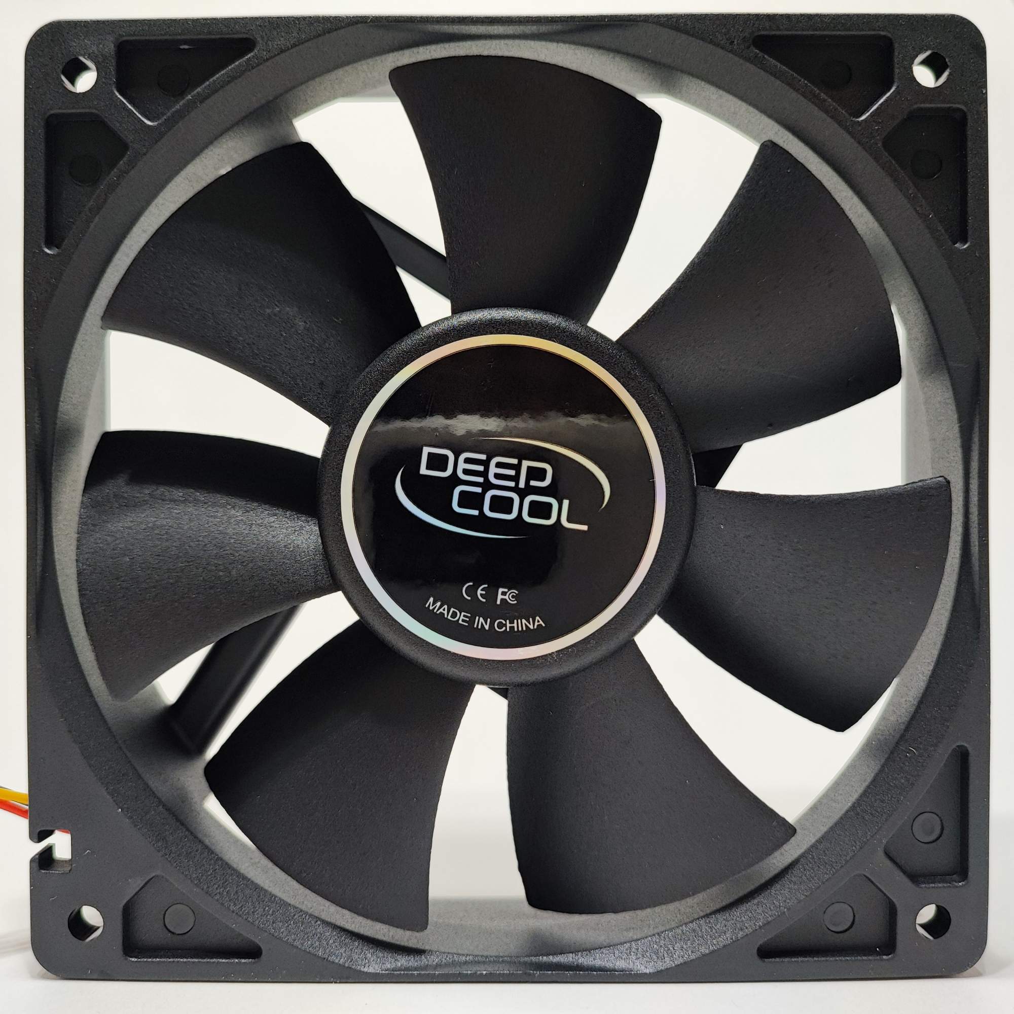 Корпусной вентилятор DEEPCOOL XFAN 120 - отзывы покупателей на маркетплейсе  Мегамаркет | Артикул: 600013870462