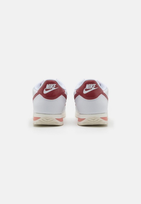 Nike cortez outlet 70