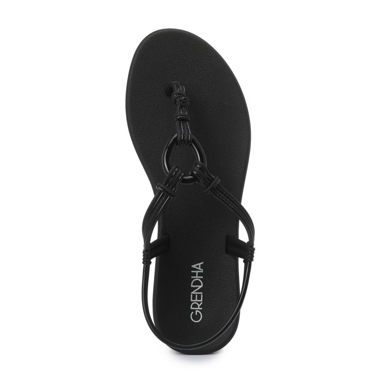 Qupid thong flat sandals in black