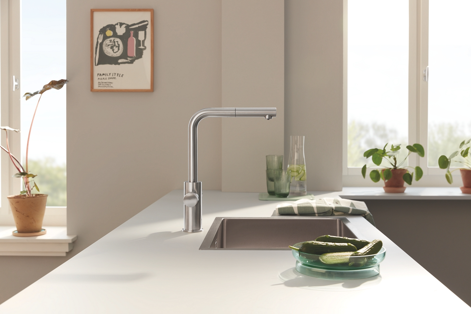 Grohe Смеситель для кухонной мойки GROHE Blue Pure Minta c вытяжным изливом, функцией фильтрации, без фильтра в комплекте, суперсталь (30590DC0) — купить в Алматы