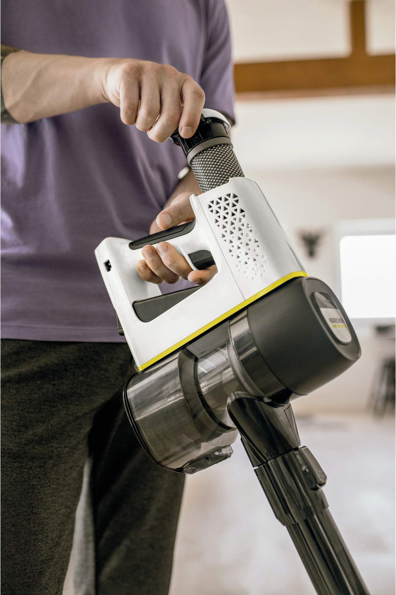 Аккумуляторный пылесос vc 4 cordless myhome. Керхер vc6. Karcher VC 4 Cordless. Пылесос Karcher VC 4s Cordless.