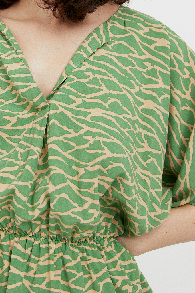 Блуза женская Finn Flare S21-14004 зеленая M